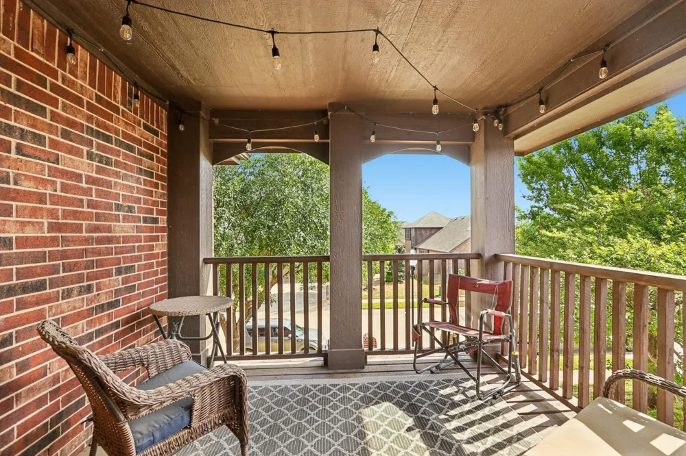 8308 Spitfire Trail Aubrey, TX 76227