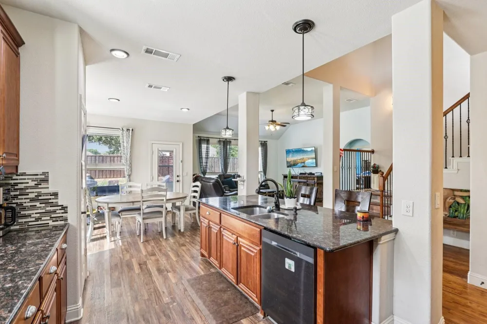 8308 Spitfire Trail Aubrey, TX 76227