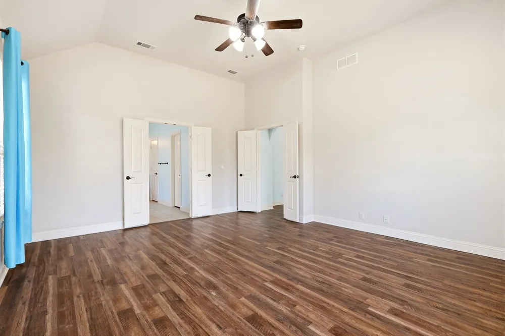 8308 Spitfire Trail Aubrey, TX 76227