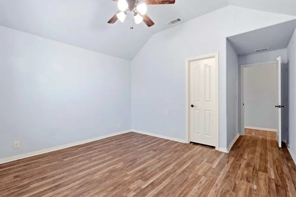 8308 Spitfire Trail Aubrey, TX 76227