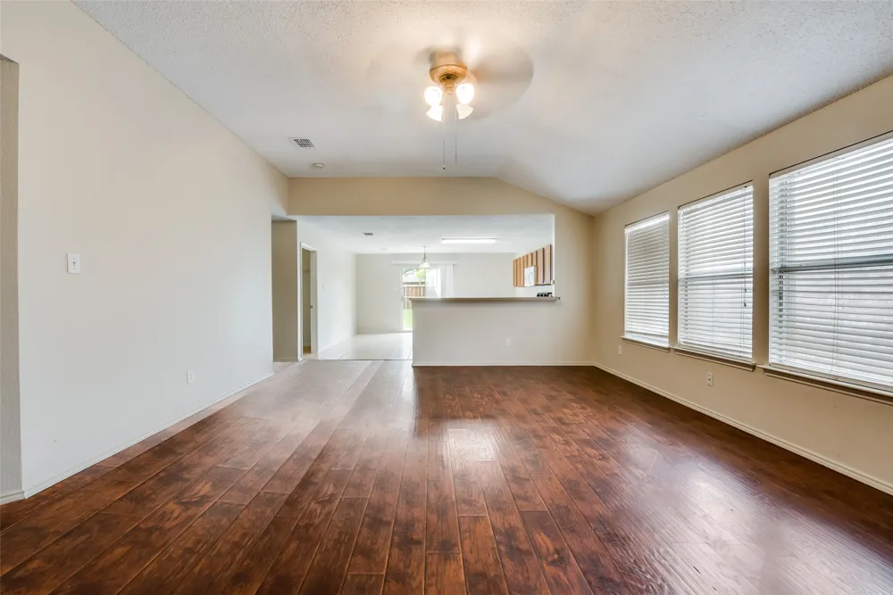 1629 Thornhill Lane Little Elm, TX 75068