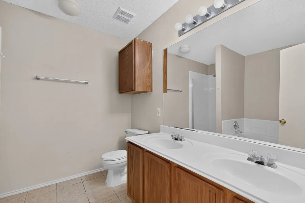 1629 Thornhill Lane Little Elm, TX 75068
