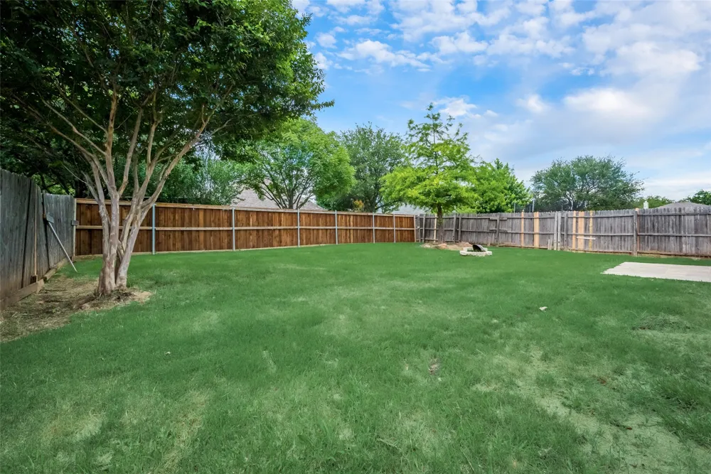 1629 Thornhill Lane Little Elm, TX 75068