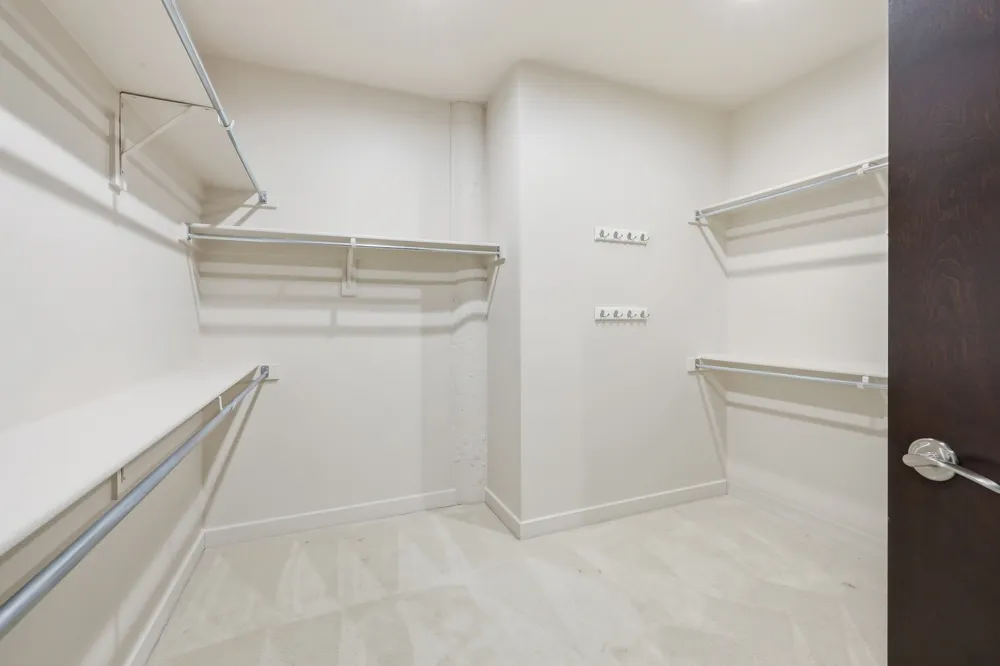 2600 W 7th Street #1827 Fort Worth, TX 76107