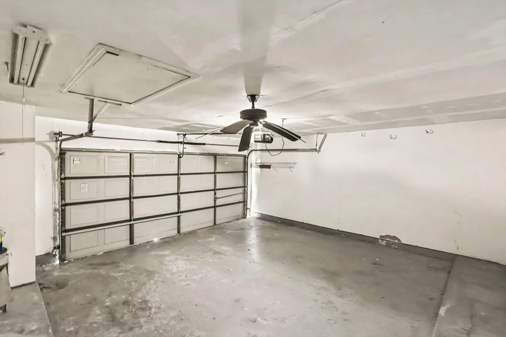 22122 Meadowhill Drive Spring, TX 77389