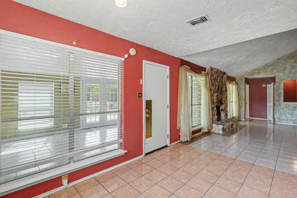 22122 Meadowhill Drive Spring, TX 77389