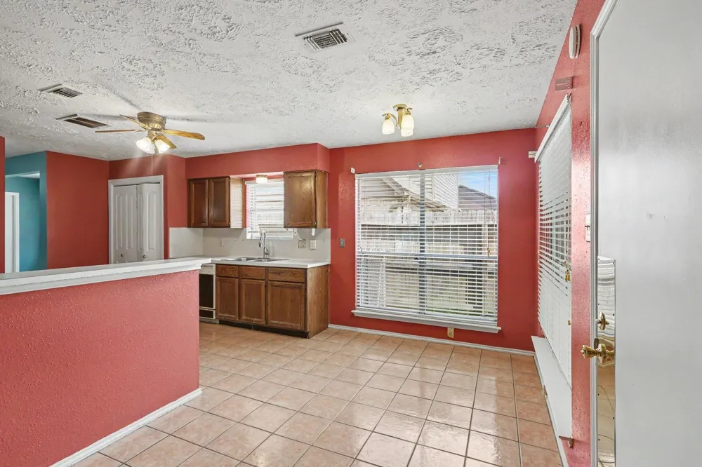 22122 Meadowhill Drive Spring, TX 77389