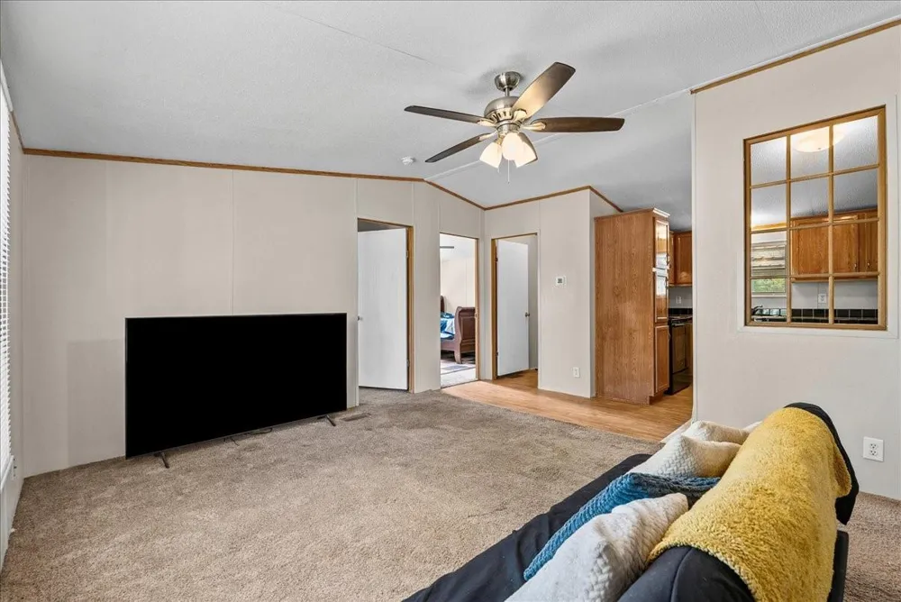 12717 33rd Street Santa Fe, TX 77510
