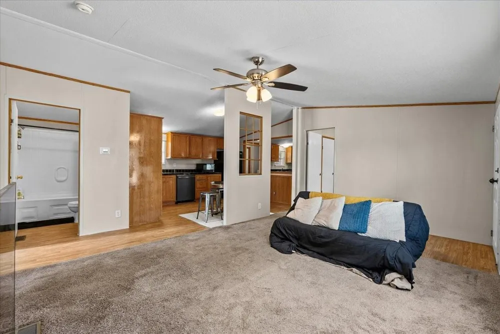 12717 33rd Street Santa Fe, TX 77510