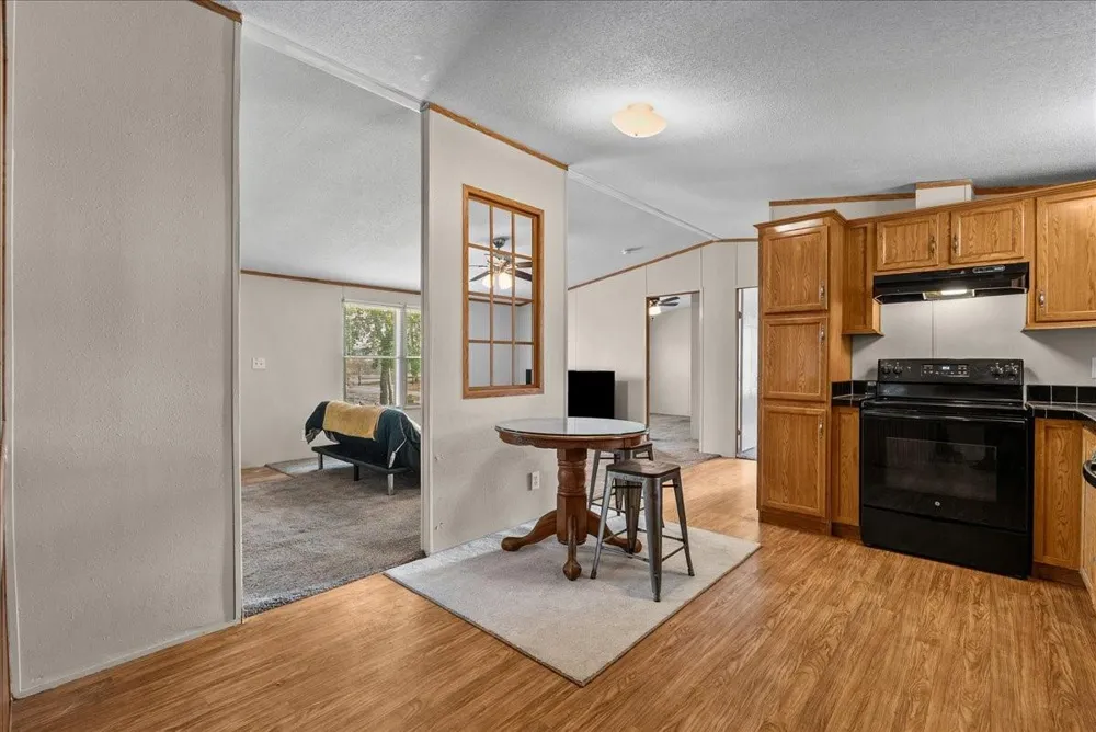 12717 33rd Street Santa Fe, TX 77510