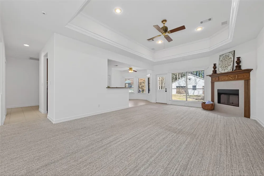 5030 Highland Pass Montgomery, TX 77316