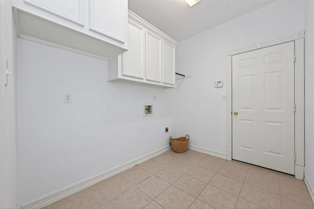 5030 Highland Pass Montgomery, TX 77316