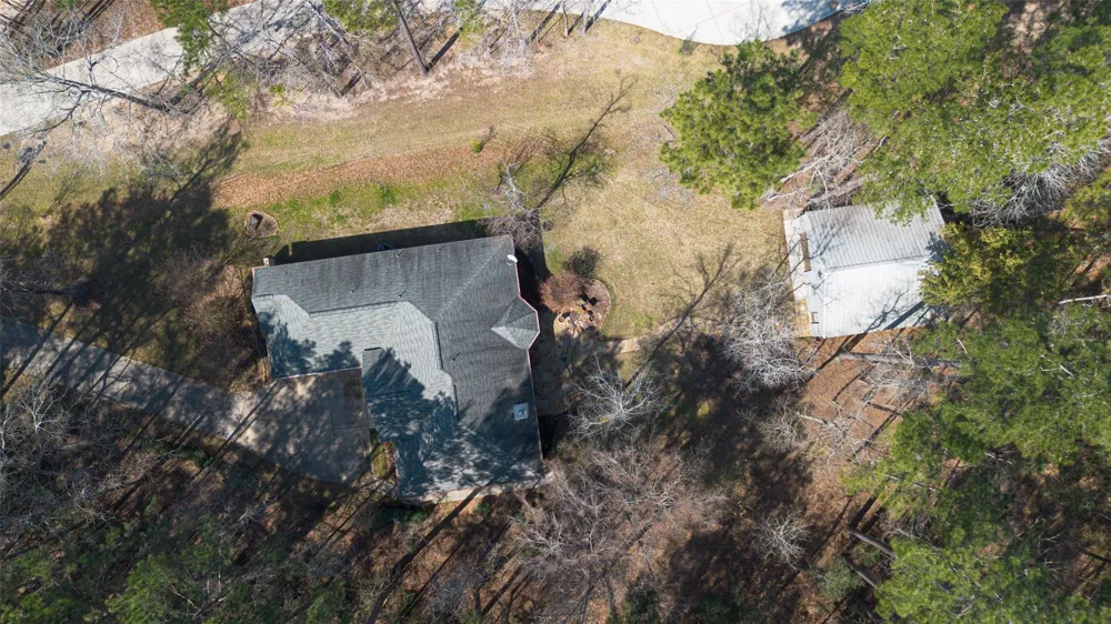 5030 Highland Pass Montgomery, TX 77316