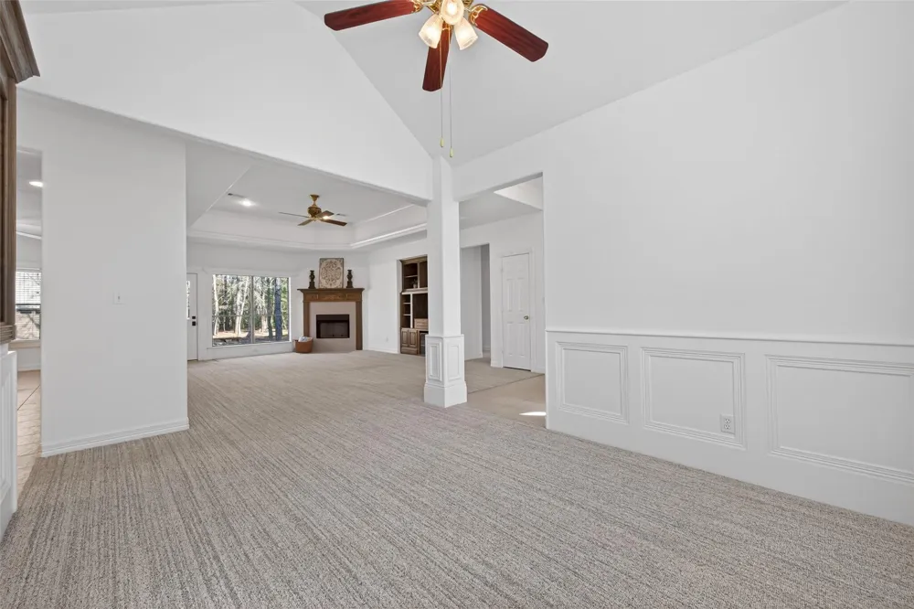 5030 Highland Pass Montgomery, TX 77316