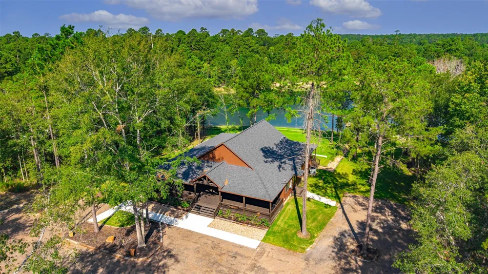 101 Longfellow Road New Waverly, TX 77358