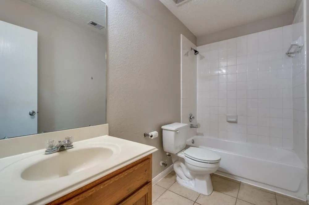 3054 Legends York Drive Spring, TX 77386