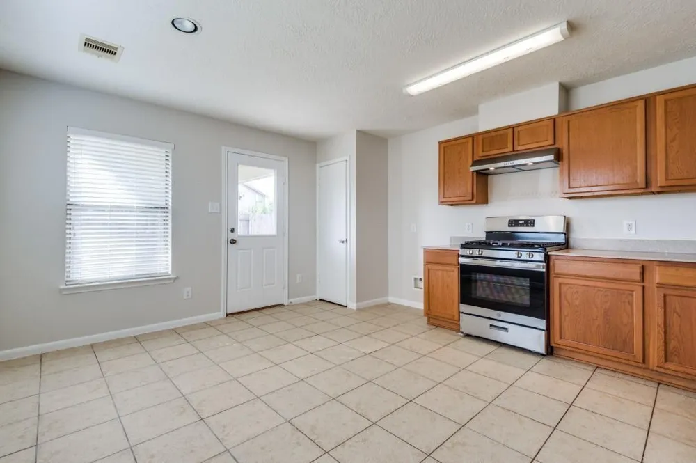 3054 Legends York Drive Spring, TX 77386