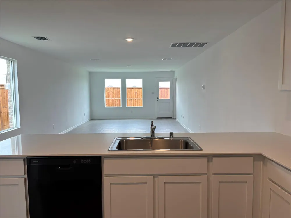 6327 Pelly Place Baytown, TX 77521