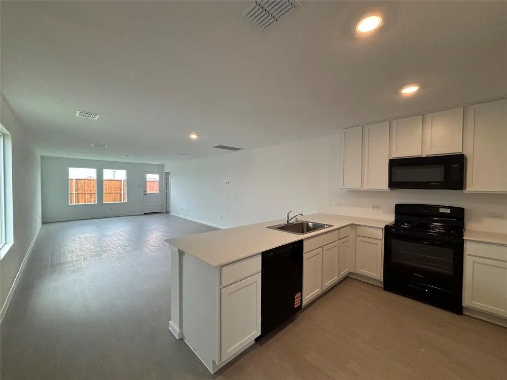 6327 Pelly Place Baytown, TX 77521