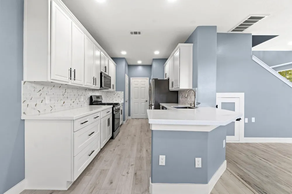238 Drake Run Lane Dickinson, TX 77539