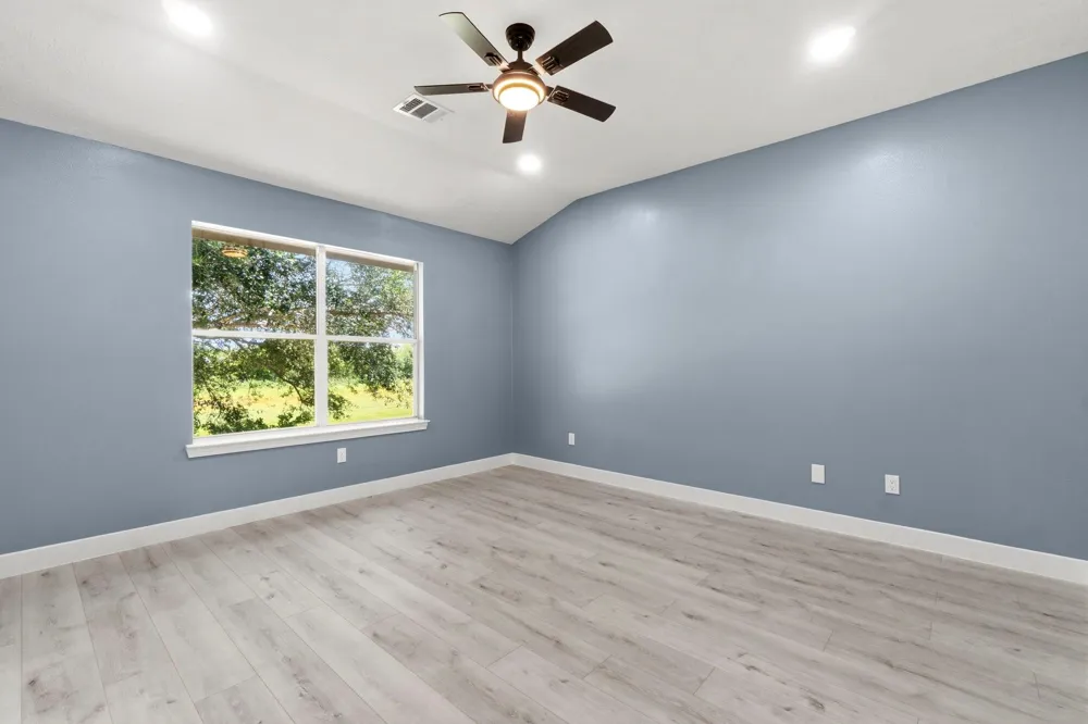 238 Drake Run Lane Dickinson, TX 77539