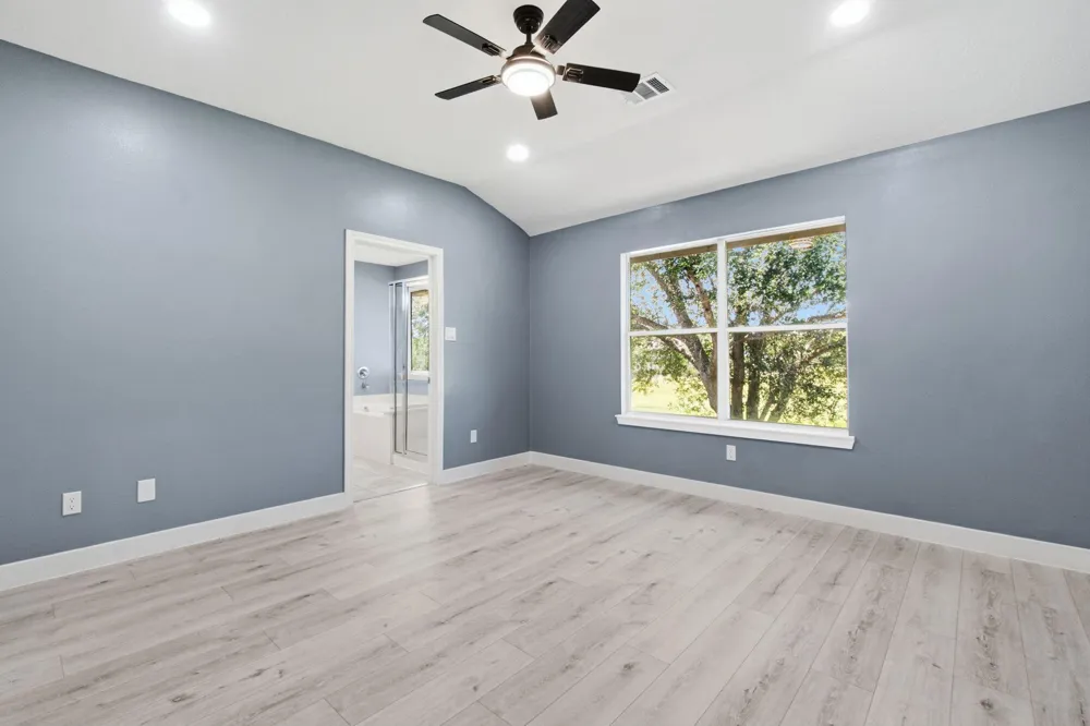 238 Drake Run Lane Dickinson, TX 77539