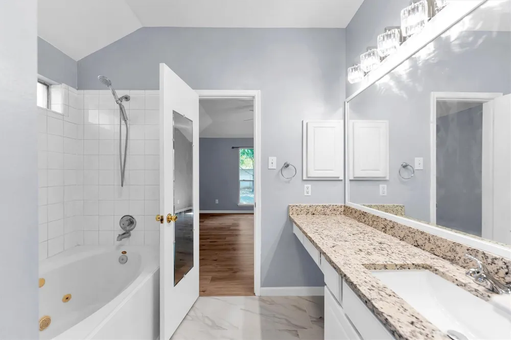 11623 Gila Bend Lane Tomball, TX 77377