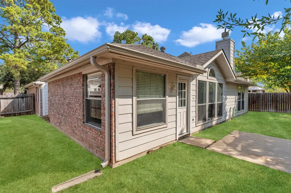 11623 Gila Bend Lane Tomball, TX 77377