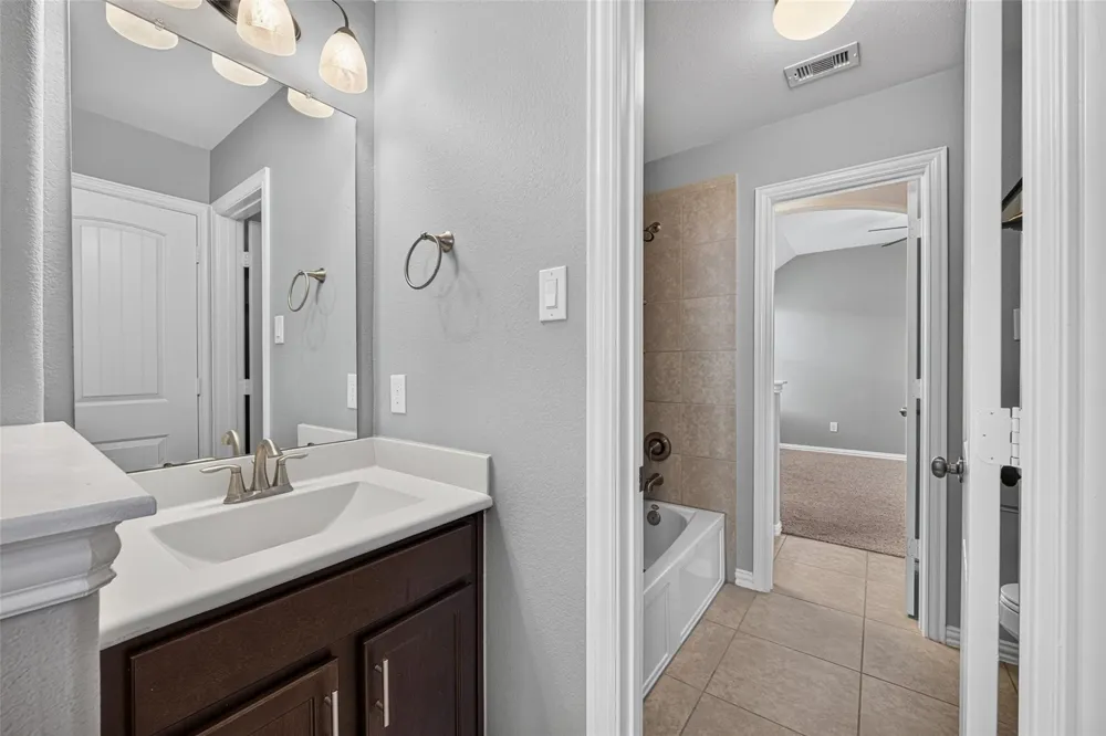 17911 Shadow Oak Drive Cypress, TX 77429