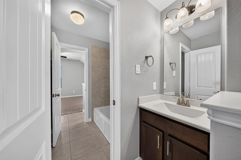 17911 Shadow Oak Drive Cypress, TX 77429