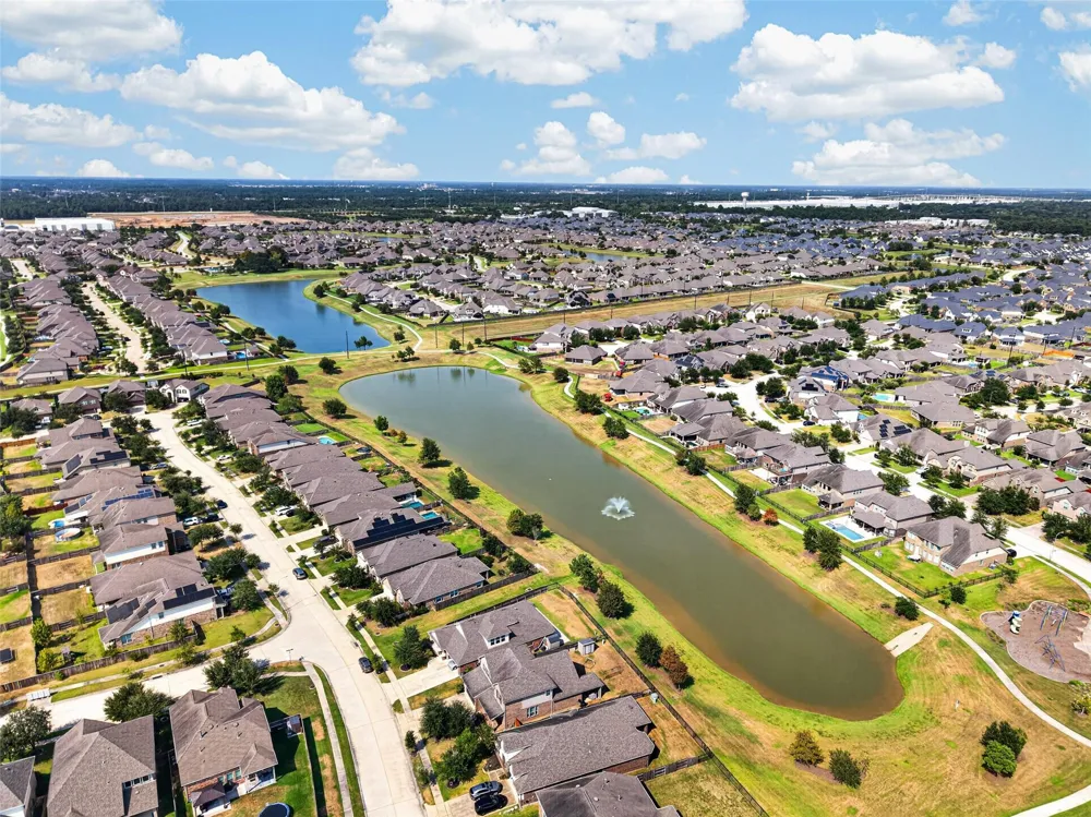 17911 Shadow Oak Drive Cypress, TX 77429
