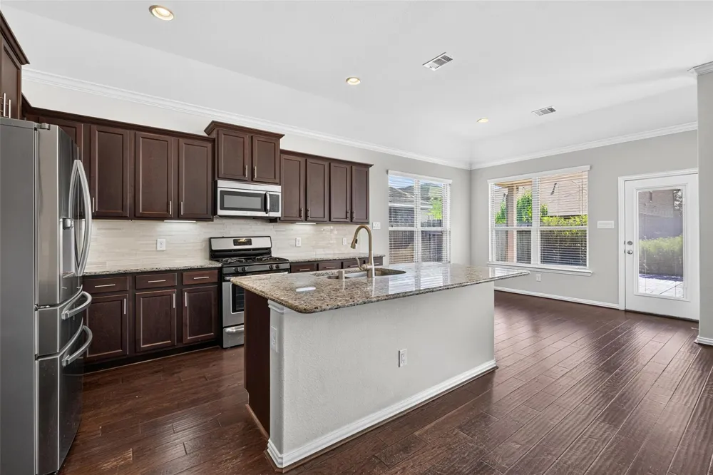 17911 Shadow Oak Drive Cypress, TX 77429