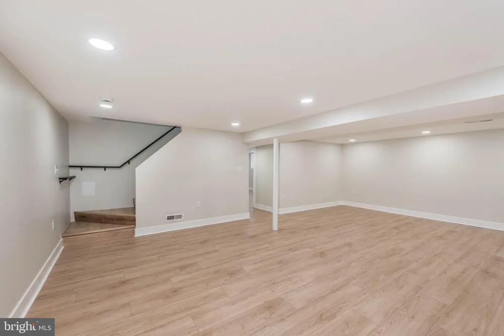 1406 GLENWILDE ROAD Baltimore, MD 21228