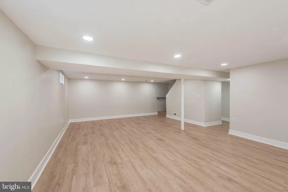 1406 GLENWILDE ROAD Baltimore, MD 21228