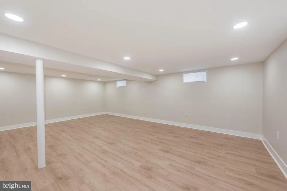1406 GLENWILDE ROAD Baltimore, MD 21228