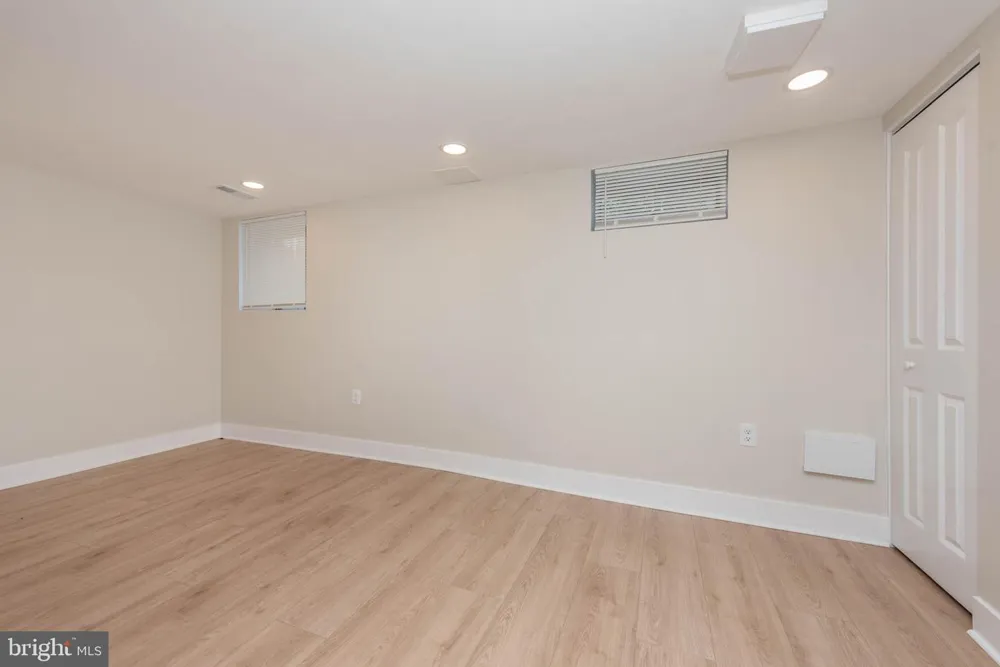 1406 GLENWILDE ROAD Baltimore, MD 21228