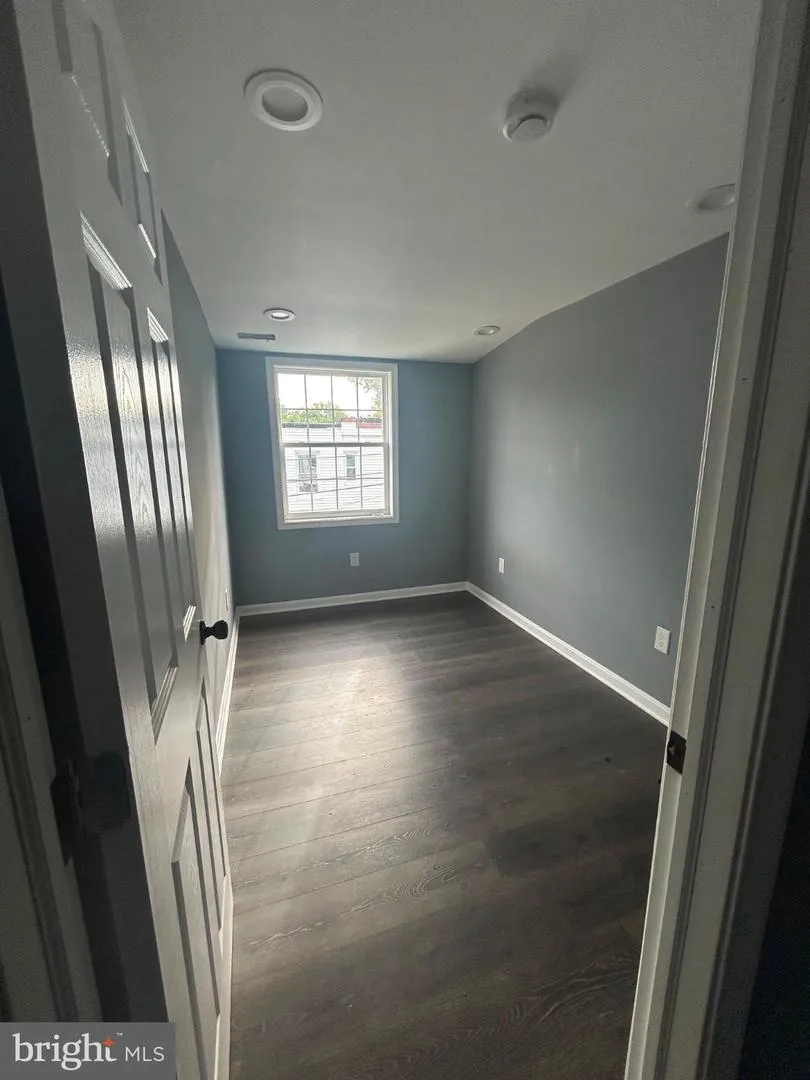 4116 REISTERSTOWN ROAD Baltimore, MD 21215