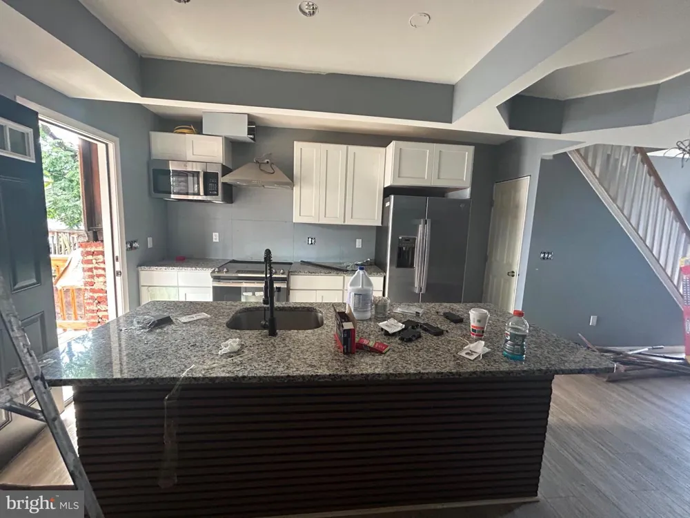 4116 REISTERSTOWN ROAD Baltimore, MD 21215