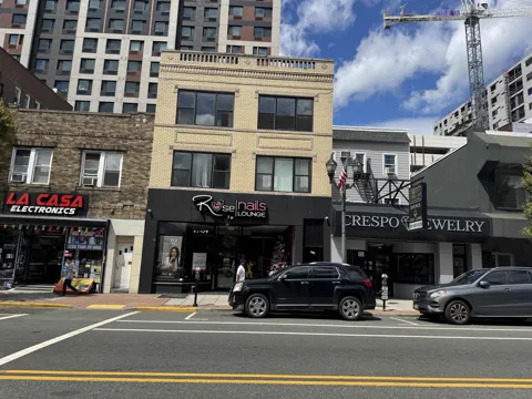 5113 BERGENLINE AVE