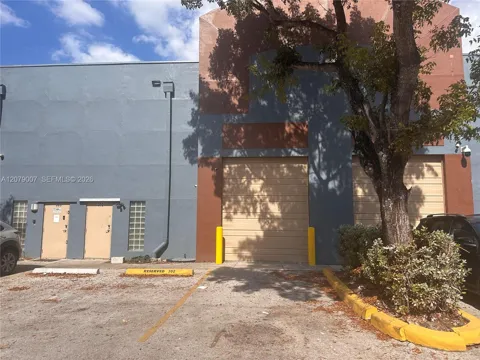 20200 NW 2nd Ave #C2
