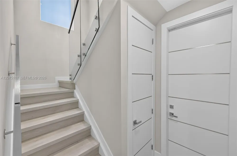 12377 SW 125th St Miami, FL 33186