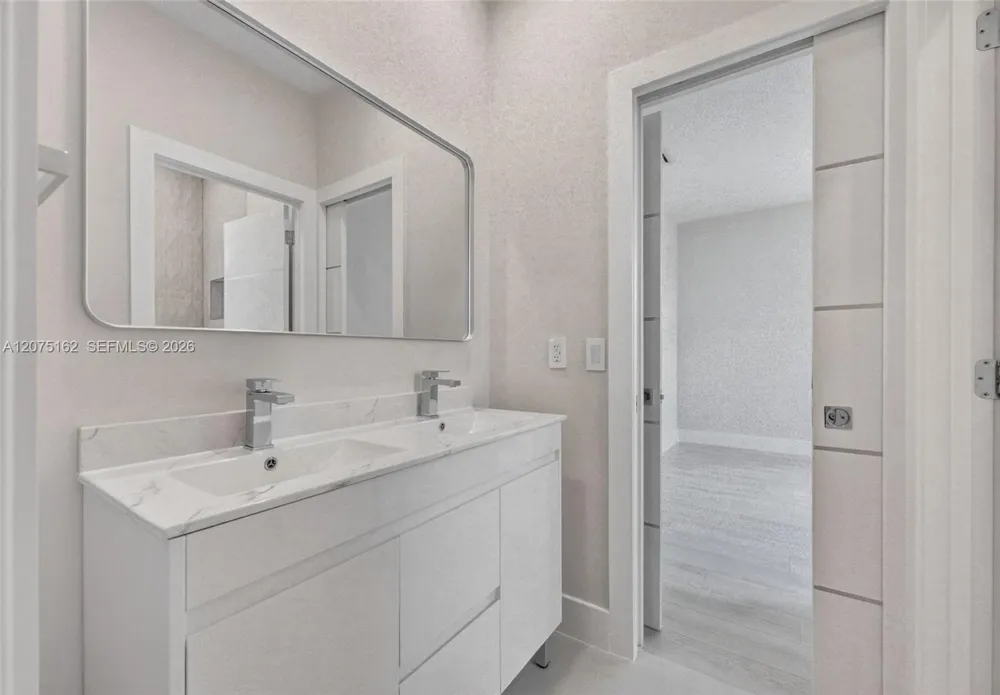12377 SW 125th St Miami, FL 33186