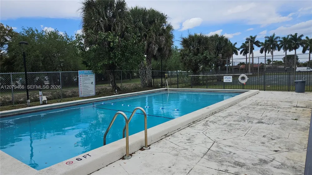 5800 SW 127th Ave #2413 Miami, FL 33183