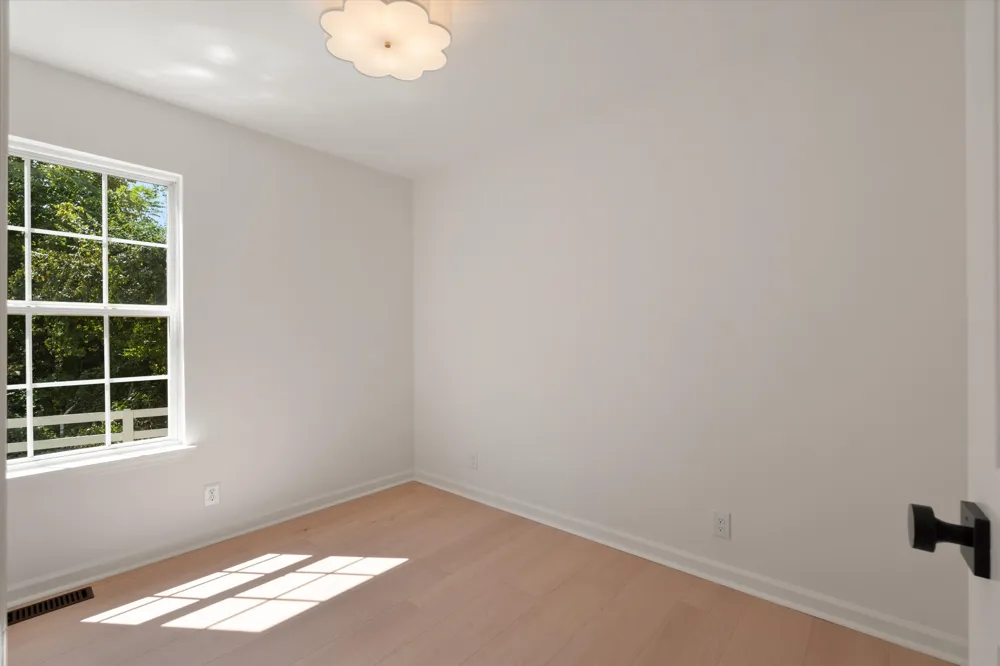 121 Oceola Ave Nashville, TN 37209