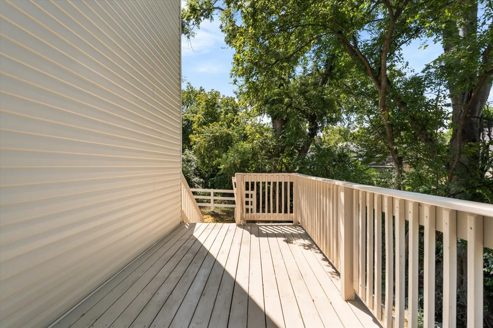 121 Oceola Ave Nashville, TN 37209