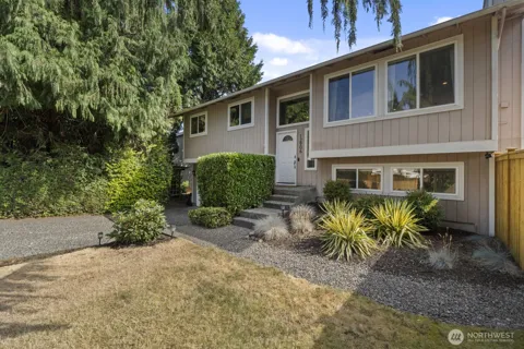 12906 87th Ave NE
