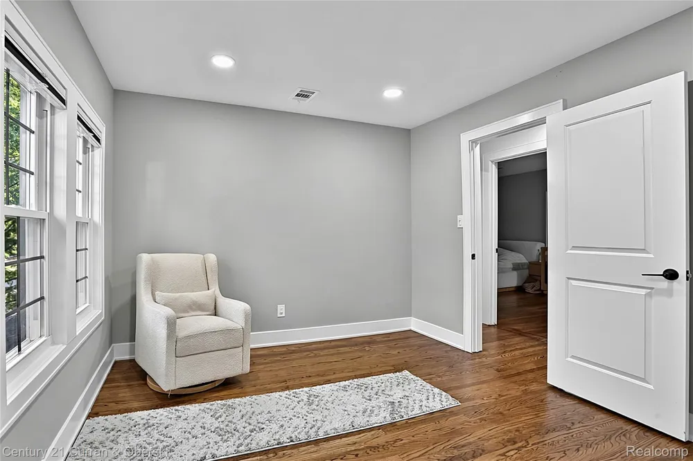 24401 Emerson Street Dearborn City, MI 48124