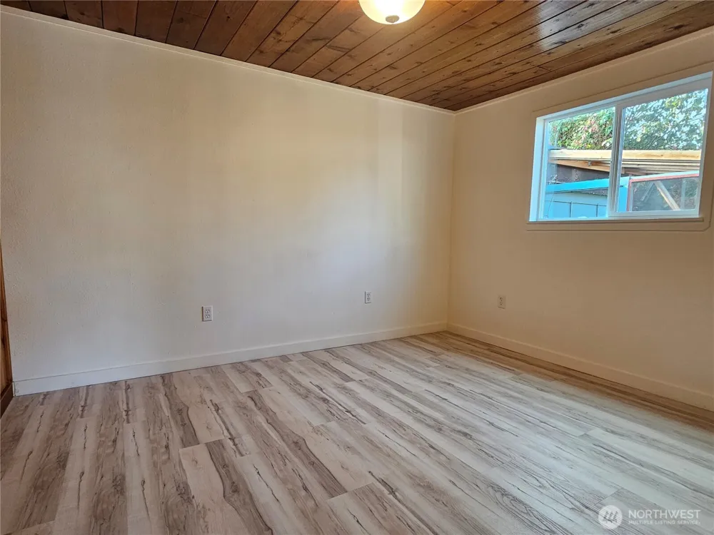 607 S H STREET Port Angeles, WA 98363