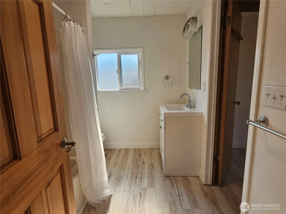 607 S H STREET Port Angeles, WA 98363