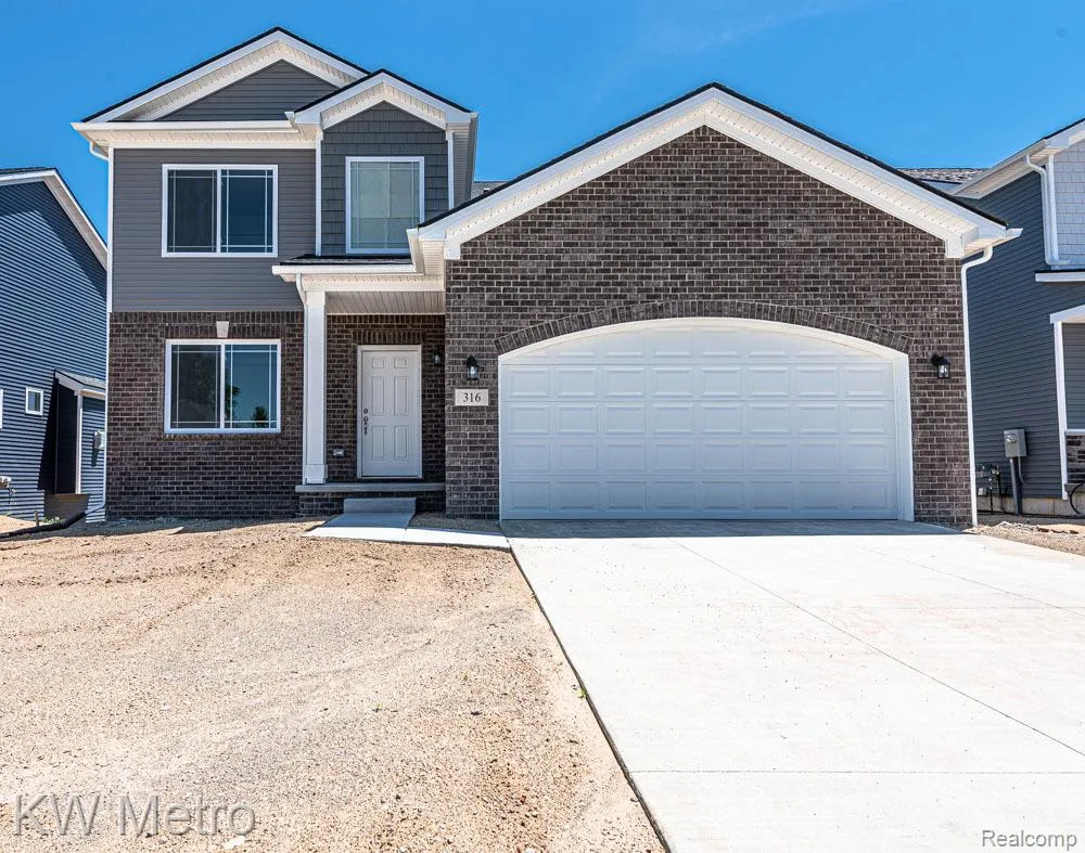 3 Oak Street Grand Blanc Charter Township, MI 48439
